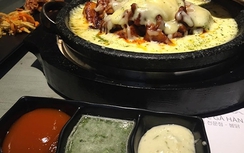 Gà xào phô mai - món Hàn hút giới trẻ