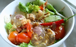 Ghé Huế, nhất định phải ăn bún nuốc!