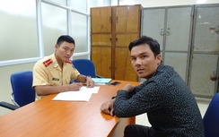 Hà Nội: Phạt tài xế đi ngược chiều đường trên cao 1 triệu đồng