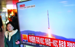 Triều Tiên "vừa đấm vừa xoa" với Trung Quốc