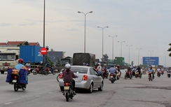 Đi ngược chiều trên quốc lộ: Cần xử lý bất cập về hạ tầng