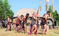 Vui Tết Độc lập tại Làng Văn hóa-Du lịch các dân tộc Việt Nam