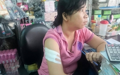 Táo tợn xông vào tiệm tạp hóa chém người cướp 120 triệu đồng