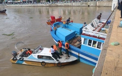 Cứu thành công 19 thuyền viên tàu cá hỏng máy