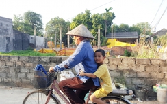 Tương lai mịt mờ của hai trẻ mồ côi vì TNGT