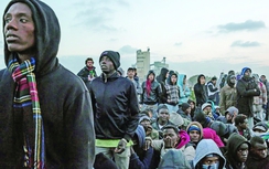 Nước Pháp chia rẽ vì phá dỡ trại tị nạn Calais