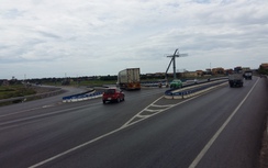 “Ma trận” nút giao QL1 Nam cầu Quán Hàu