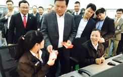 Trao hơn 11.400 suất quà cho công nhân, lao động, cựu TNXP