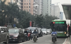 Bất ngờ buýt nhanh về đích đúng hẹn trong giờ cao điểm