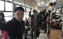 Hết miễn phí, buýt nhanh BRT vẫn đông khách