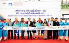 Vietnam Airlines đón khách quốc tế thứ 6 triệu đến TP.HCM