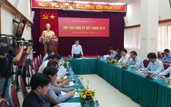 “Nóng” chuyện quản Uber, Grab tại họp báo Bộ GTVT