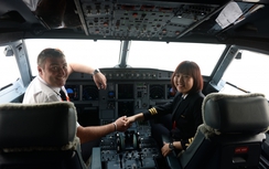 Hơn 33 tỷ đồng thuê giám sát viên an toàn hàng không