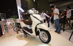 Honda Việt Nam giới thiệu LEAD 2017 hoàn toàn mới