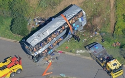 18 người chết, 14 người bị thương trong vụ tai nạn xe buýt