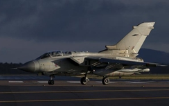 Anh chính thức tham gia không kích IS ở Syria