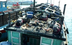 Tàu cá phát nổ trên biển, 1 người chết