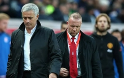 Tin bóng đá sáng 10/9: Mourinho hành động xấu xí vì bị cầm hòa