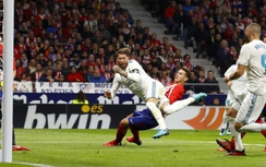 Kết quả bóng đá sáng 19/11: Real Madrid bị Barca cho "hít khói"