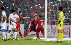 Hai cầu thủ Việt Nam được trang chủ AFF Cup 2018 vinh danh