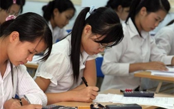 Thi tốt nghiệp THPT 2015: Thí sinh được mang gì vào phòng thi?