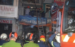 Nghi án cặp vợ chồng bị giết trong ngôi nhà đang cháy