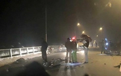 Chạy xe Exciter tốc độ cao, 2 cậu cháu tử nạn