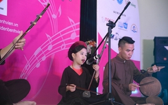 Thần đồng hát xẩm tới với bệnh nhân truyền máu