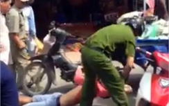 Người bán hàng rong bị công an phường quật ngã nói gì?