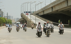 Thời tiết 27/4: Cả nước nắng nóng, miền Bắc mưa dông