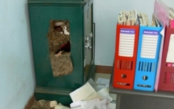 Nam sinh trộm hơn 1 tỷ, thủ quỹ trường báo mất 150 triệu?