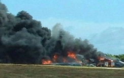 Video: “Pháo đài bay” B-52 bốc cháy trên đảo Guam