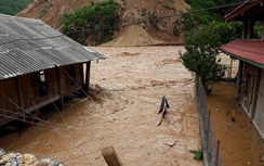 Ảnh: Lũ quét kinh hoàng ở Sơn La