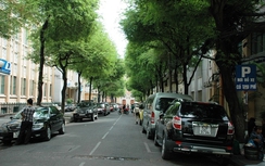 TPHCM: Dẹp bãi giữ xe dưới lòng đường, vỉa hè