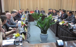 Chủ tịch Quốc hội Thụy Điển và Bộ trưởng Thăng chia sẻ "bí quyết"