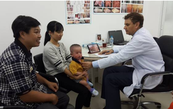 Sử dụng phương pháp thảo dược của Dr. Michaels trị vảy nến da đầu