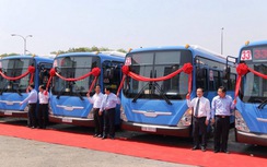 Chính thức vận hành xe buýt 60 chỗ CNG tại TP.HCM