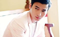 “Bản sao” của tài tử Mario Thái Lan khoe giọng hát cảm xúc