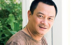 Nhà hát kịch Việt Nam biểu diễn nghệ thuật động viên NSND Anh Tú