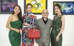 "Quỳnh búp bê" háo hức tới triển lãm tranh của NTK Cao Minh Tiến