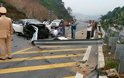 Tai nạn kinh hoàng trên cao tốc Nội Bài - Lào Cai