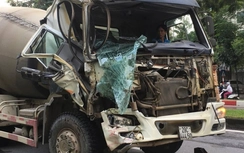 Tin TNGT hôm nay 23/8: Xe tải tông quán thịt lợn