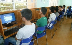 450 câu lý thuyết sát hạch lái xe: Từ câu 301 - 310