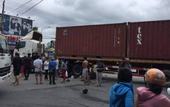 Va chạm với xe container, người đàn ông tử vong tại chỗ