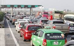 Tranh cãi giữ hay bỏ Trạm thu phí Đại Xuyên