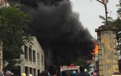 Cháy dữ dội tại Nhà máy bia xứ Thanh