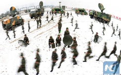 VIDEO: Trung Quốc phô diễn sức mạnh quân sự