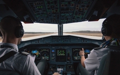 Phi công ngủ quên và bỏ lỡ điểm hạ cánh đến gần 50km