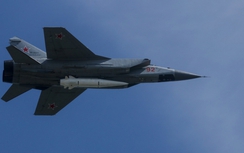 Mỹ thừa nhận không chặn nổi vũ khí siêu thanh của Nga, Trung Quốc