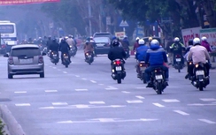 Chấn chỉnh xe máy đi thẳng nhưng bật xi-nhan ở Hải Phòng